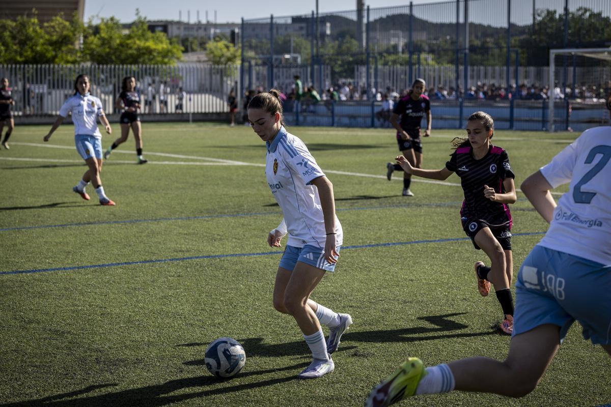 DIA DEL FUTBOL BASE EN LOS CAMPOS DE LA FEDERACION ARAGONESA DE FUTBOL