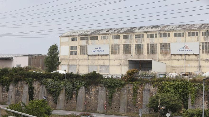 Saint-Gobain se prepara para el trasplante de su viejo "corazón industrial": así se hará la gran obra en la factoría de Avilés