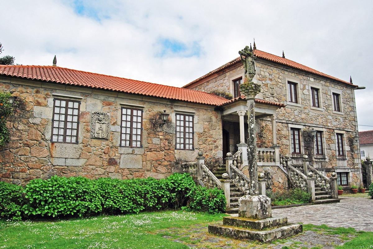 Pazo de Quinteiro da Cruz.
