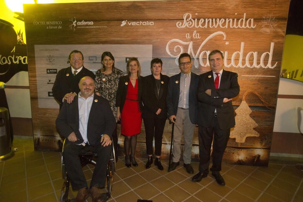 Vectalia celebra su cóctel solidario de Navidad