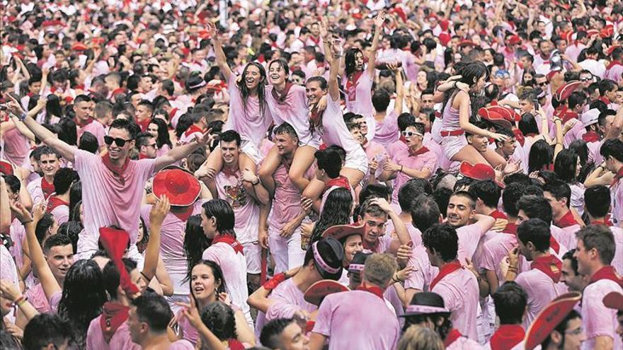 Un Chupinazo inclusivo marca el arranque de los Sanfermines 2018