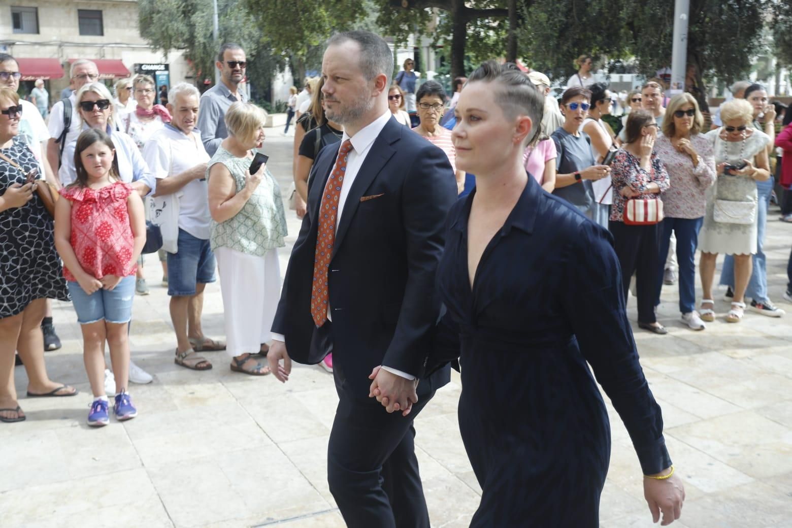 Así ha sido la llegada de los invitados a la boda real en València