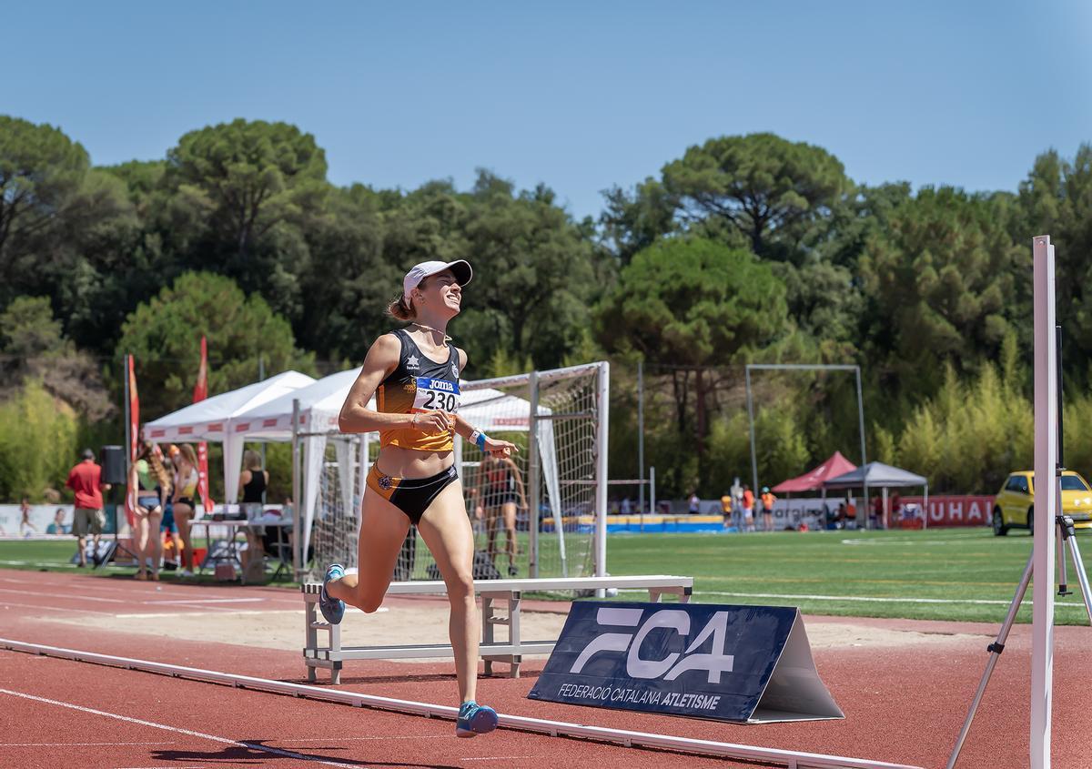 Anna Torras, del CA Igualada Petromiralles, campiona dels 1.500 metres