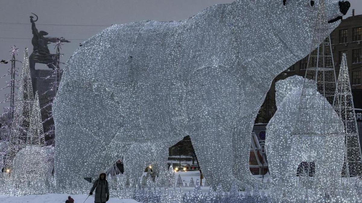 Adornos navideños en la capital rusa.