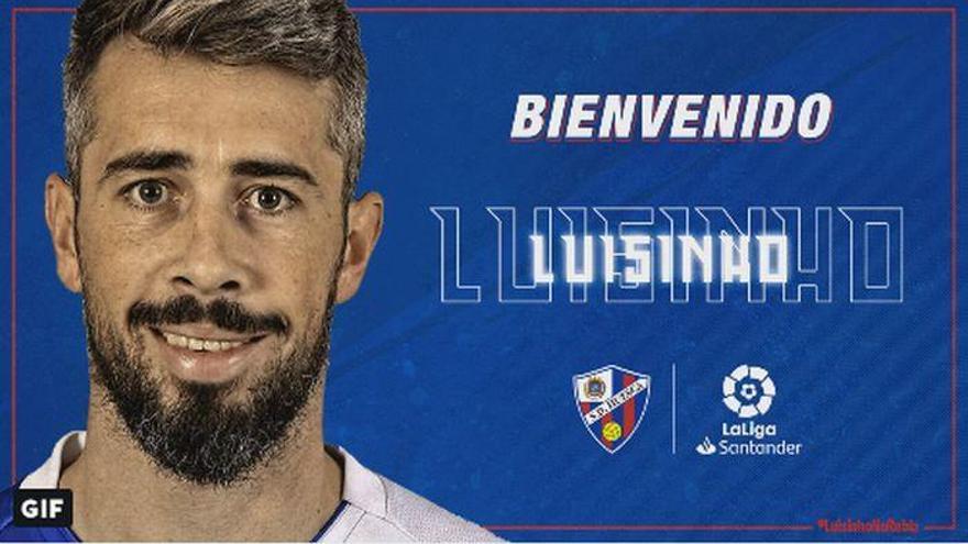 Luisinho llega traspasado al Huesca desde el Deportivo