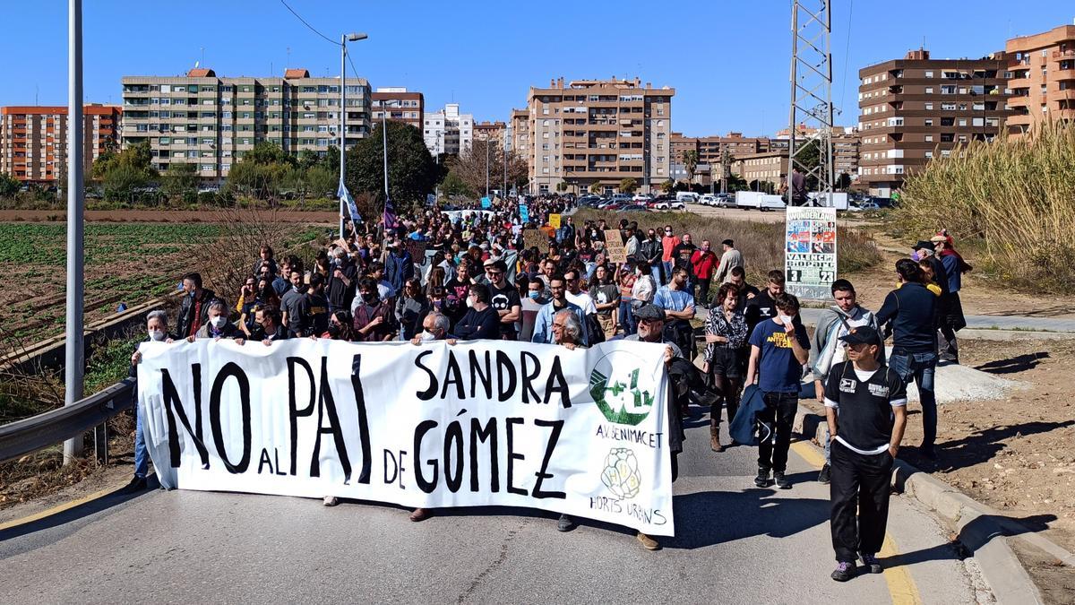 Pancarta de la Asociación de vecinos de Benimaclet.