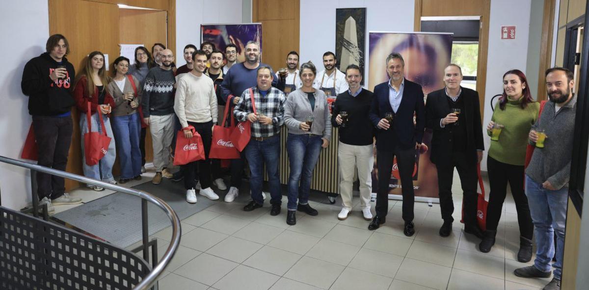 Coca Cola felicita a los periodistas por su patrón