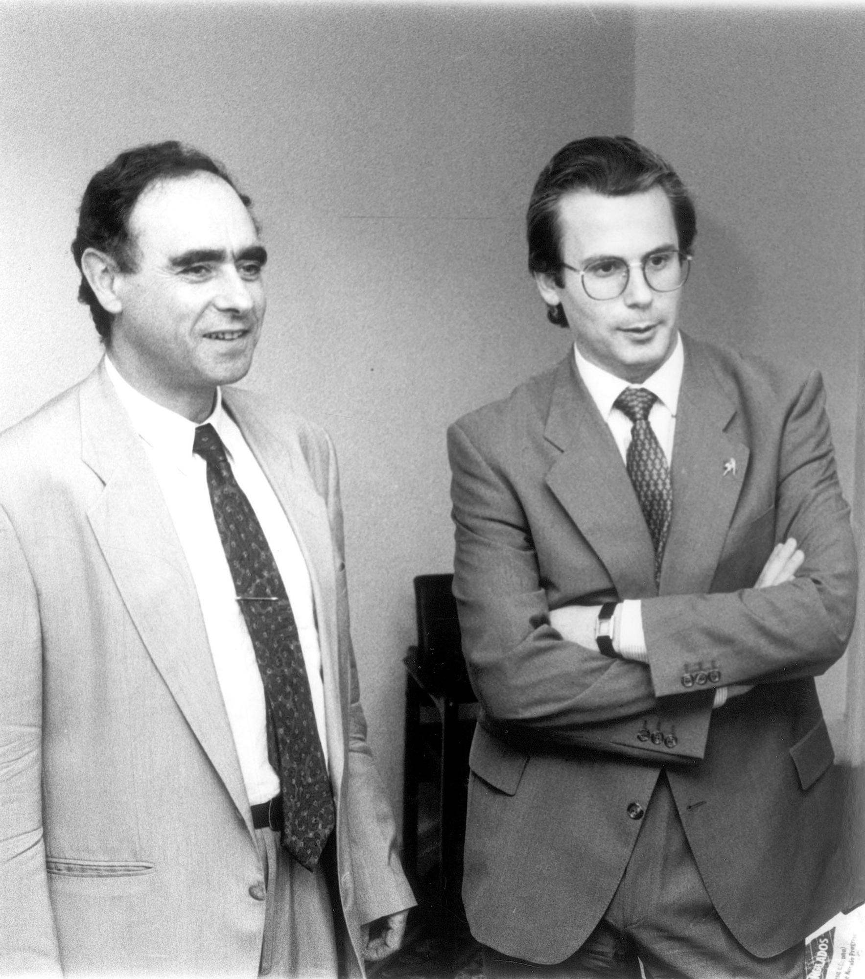 Ceferino de Blas cuando era director de Faro de Vigo junto a Baltasar Garzón en 1992.jpg