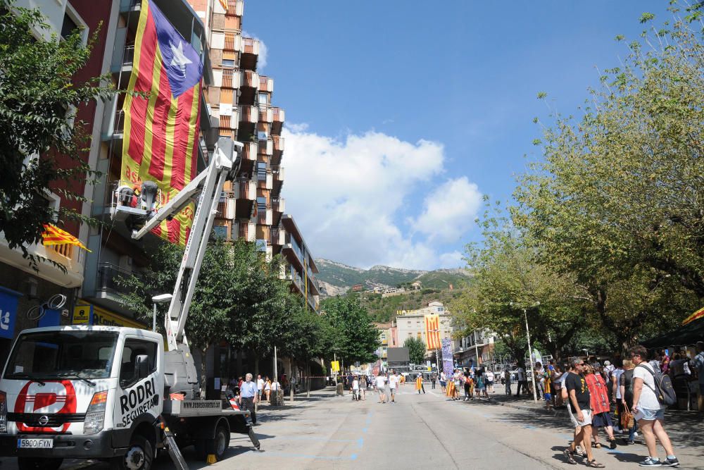 Macrogaleria de la Diada a Berga