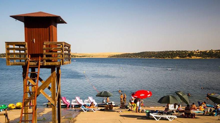 En verano, ¿piscina natural o municipal?