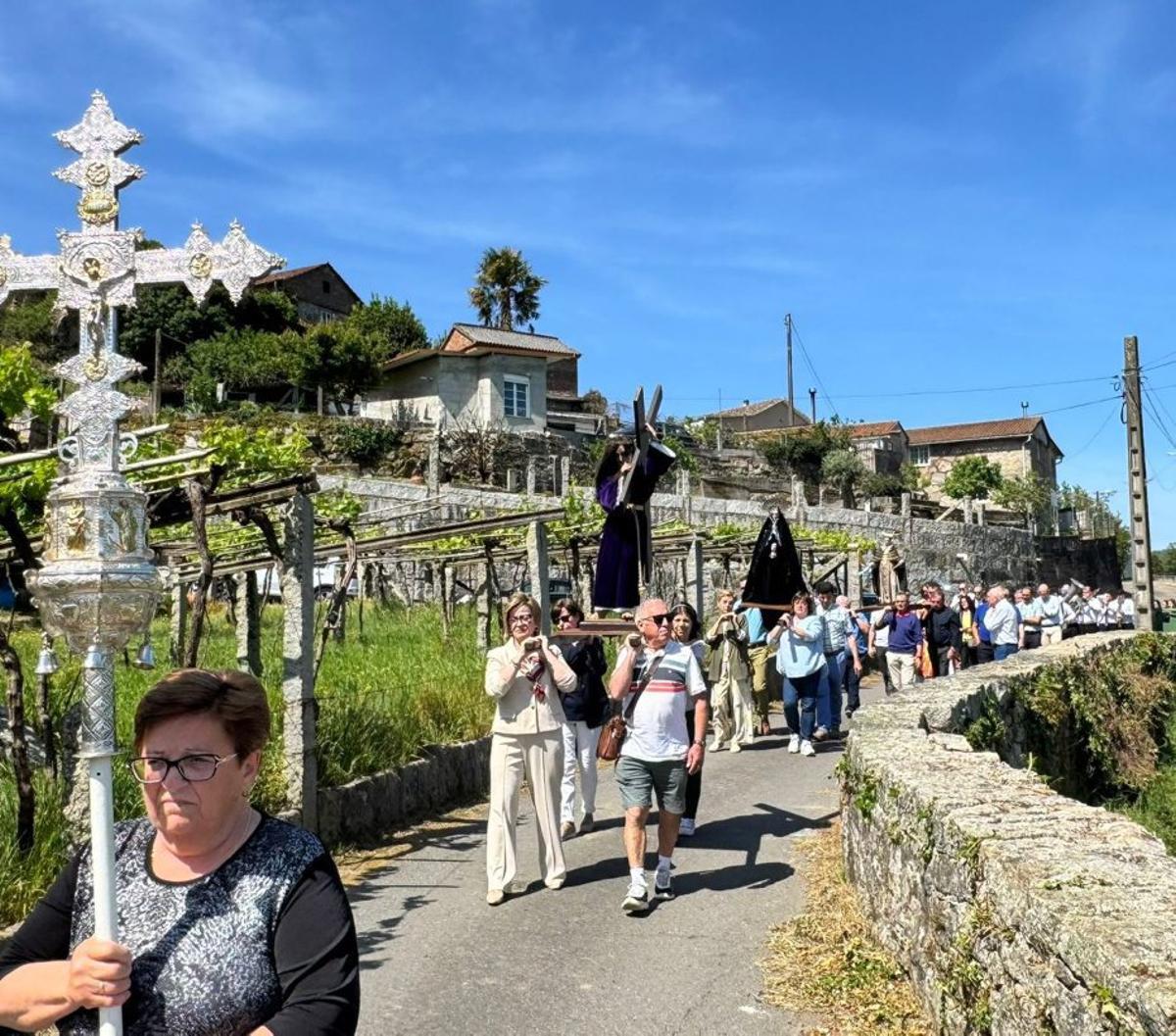 Procesión en Lantaño