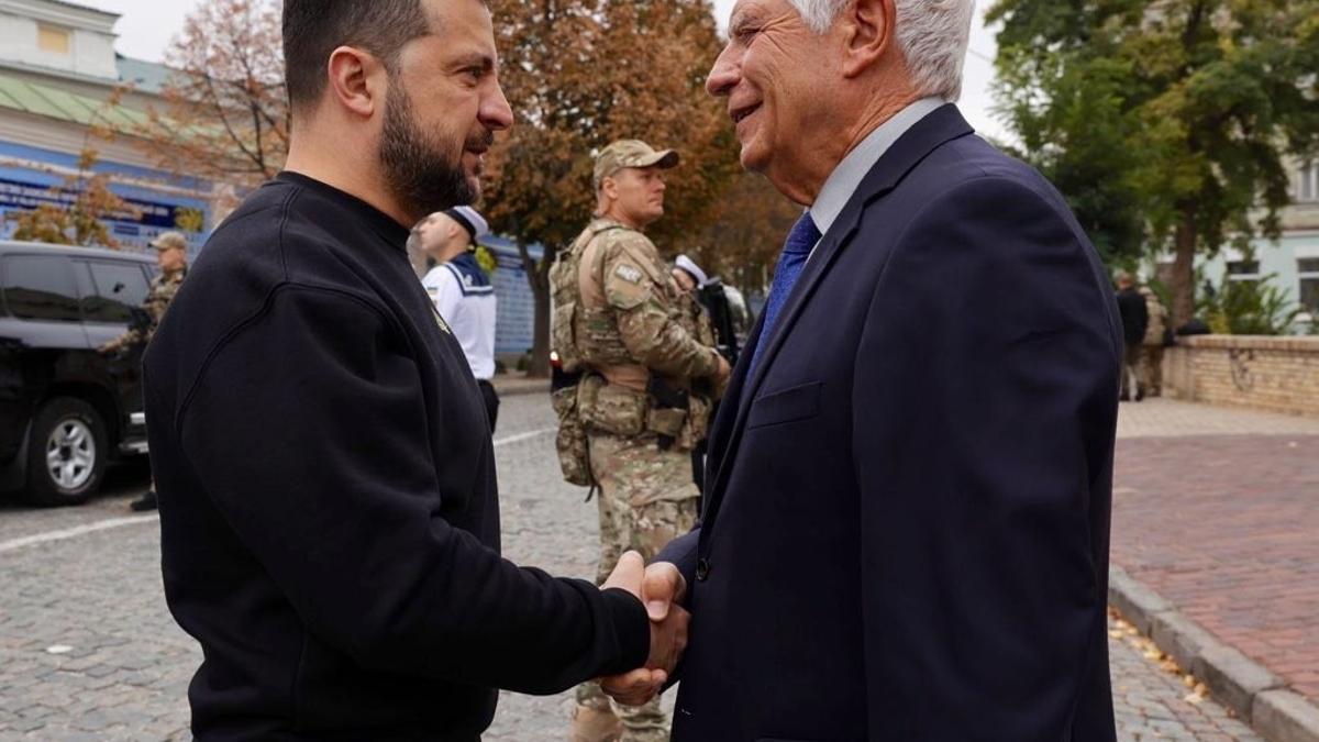 Josep Borrell y Volodimir Zelenski