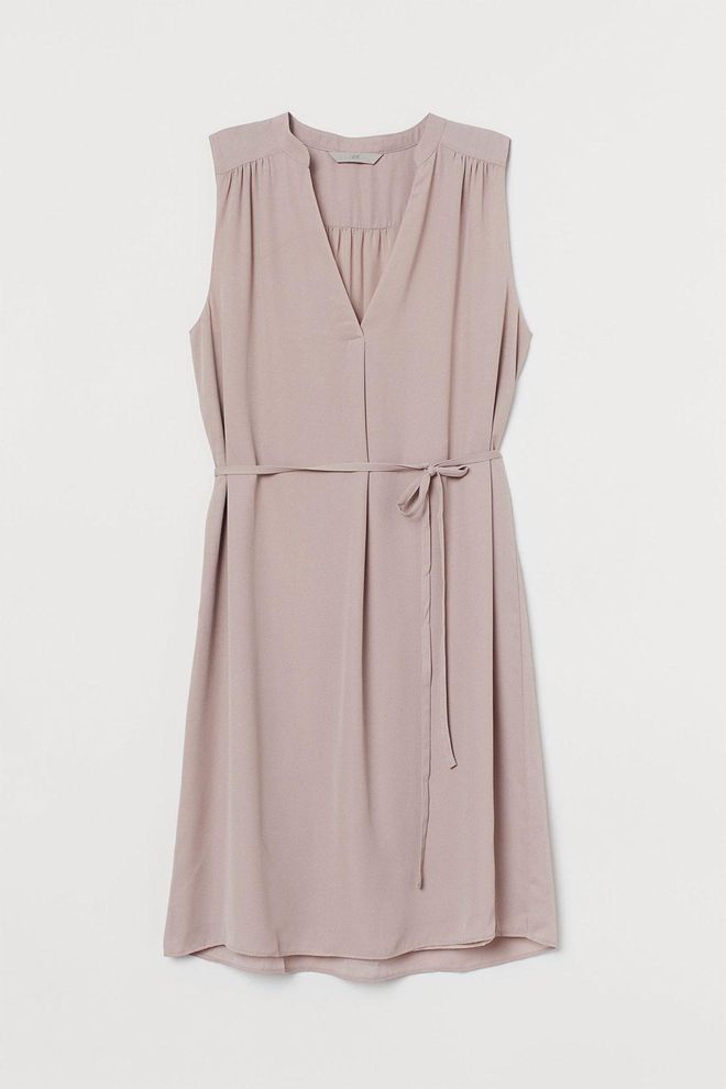 Vestido rosa de H&M con cinturón
