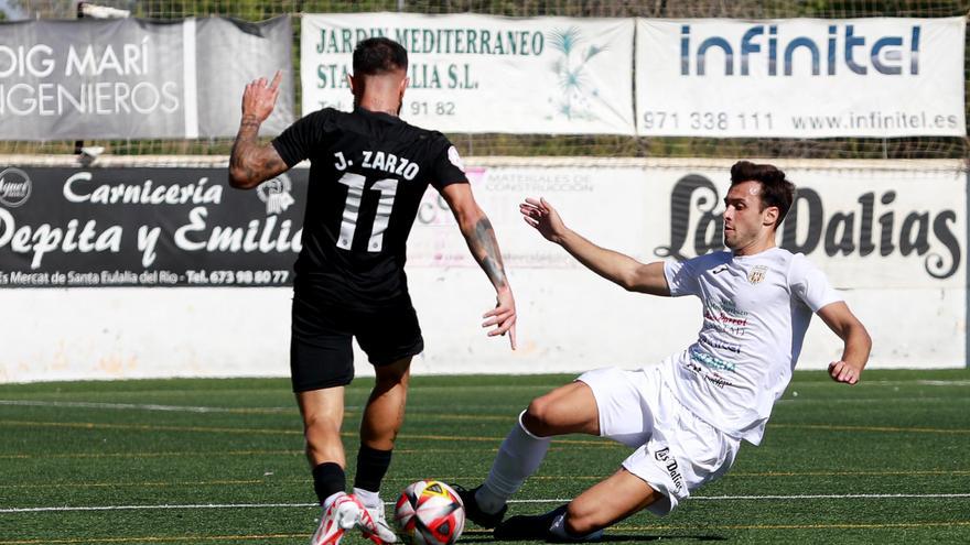 La Peña Deportiva se impone y suma de tres en el estreno de Alberto Gallego