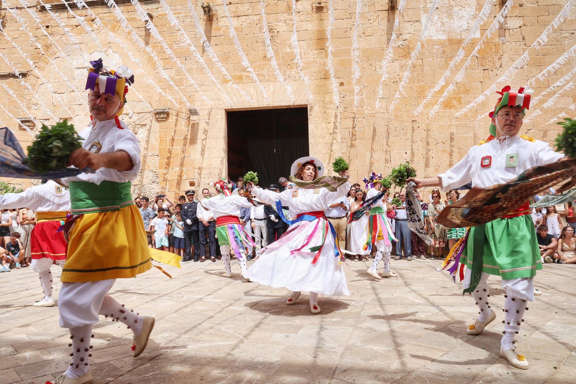 La Part Forana celebra las fiestas de Sant Jaume: Cossiers, Jaleo y Encamissada