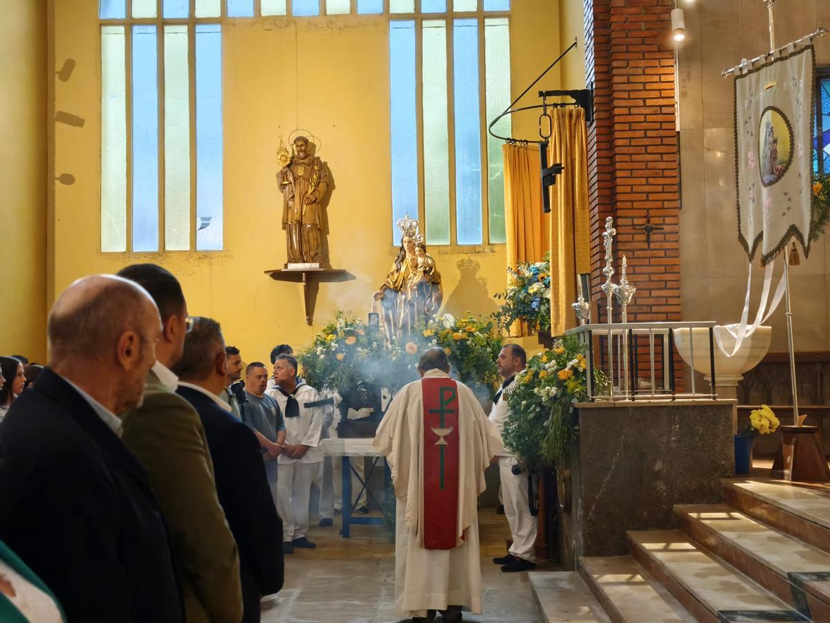 Así fue la multitudinaria procesión del Carmen en San Esteban, en Muros de Nalón