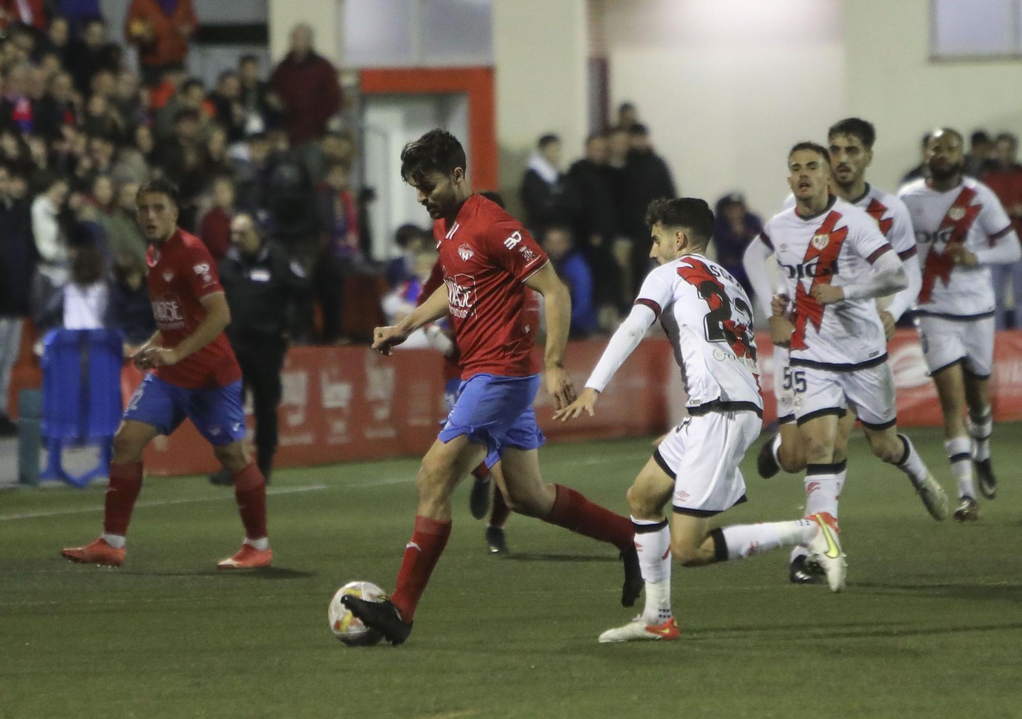 Las mejores fotos del Atlético Saguntino - Rayo Vallecano de Copa del Rey