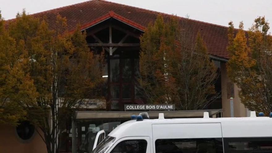 Nueve detenidos en relación con la decapitación del profesor en Francia