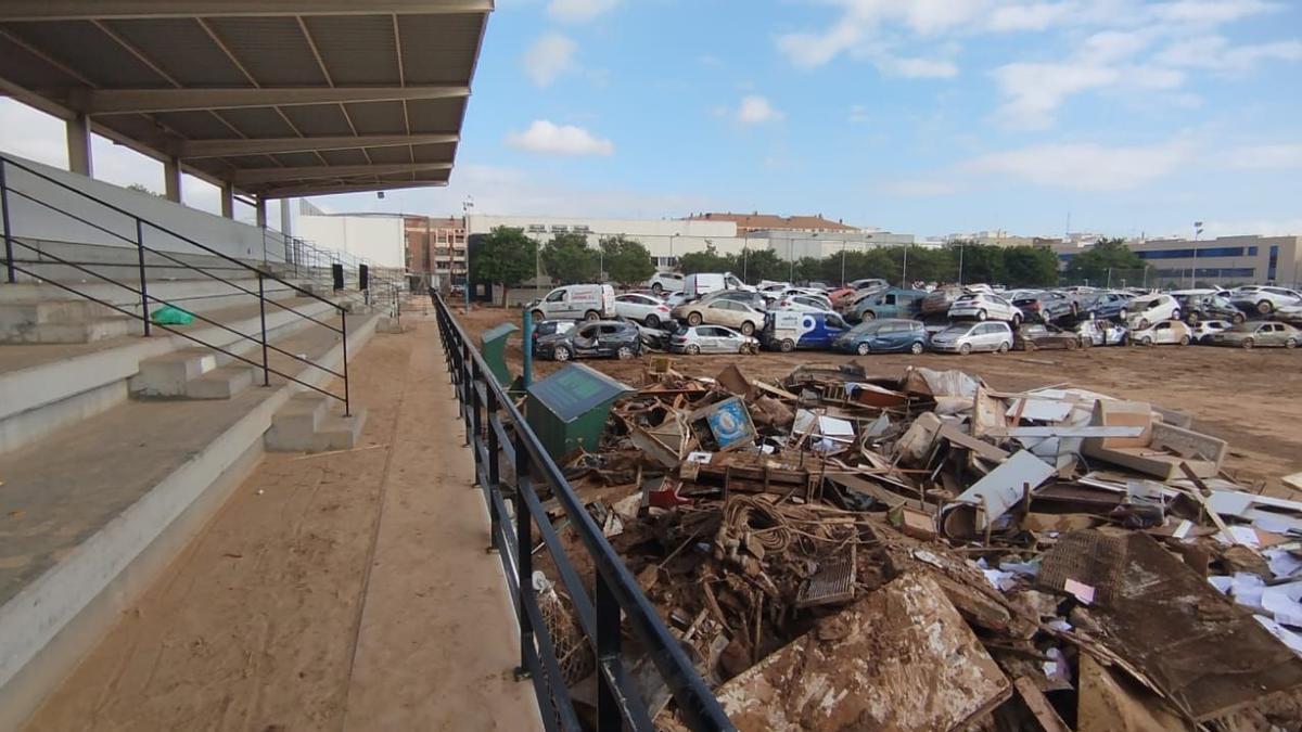 Los campos de fútbol han sido una de las instalaciones municipales más afectadas tras el paso de la dana.