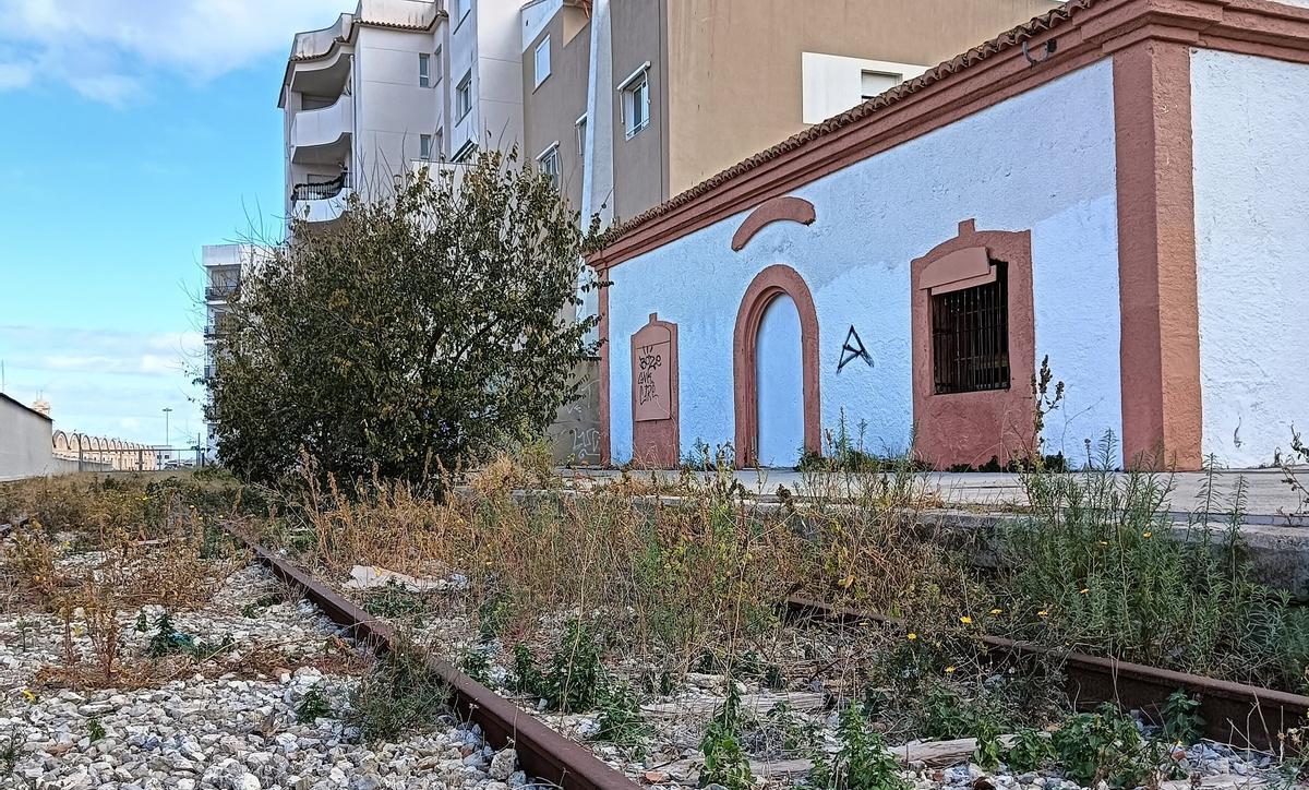 Antigua estación de tren del Grau de Gandia.