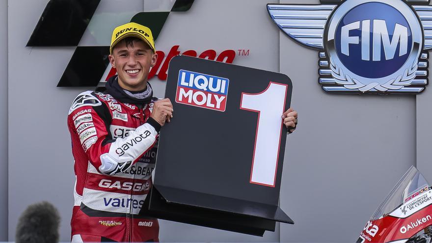 Sergio García Dols, ganador de Moto3 2021 en el circuito de Montmeló