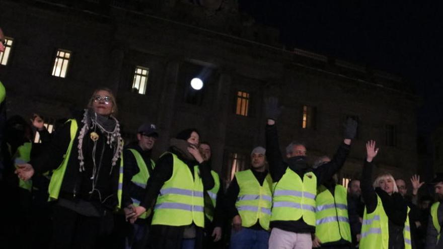 Els taxistes es plantegen bloquejar la frontera amb França