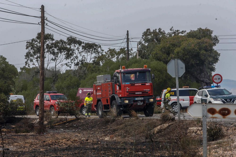 Una imagen del incendio en Santa Pola