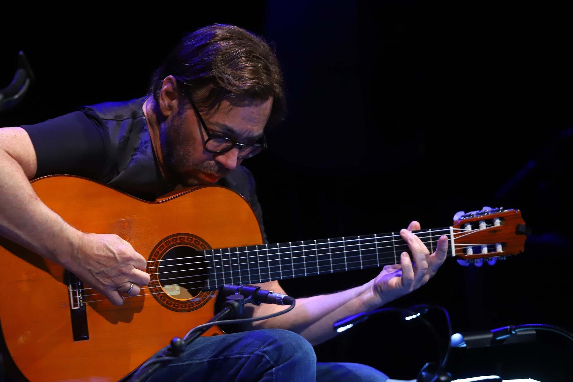 Al Di Meola cierra la 41 edición del Festival de la Guitarra de Córdoba