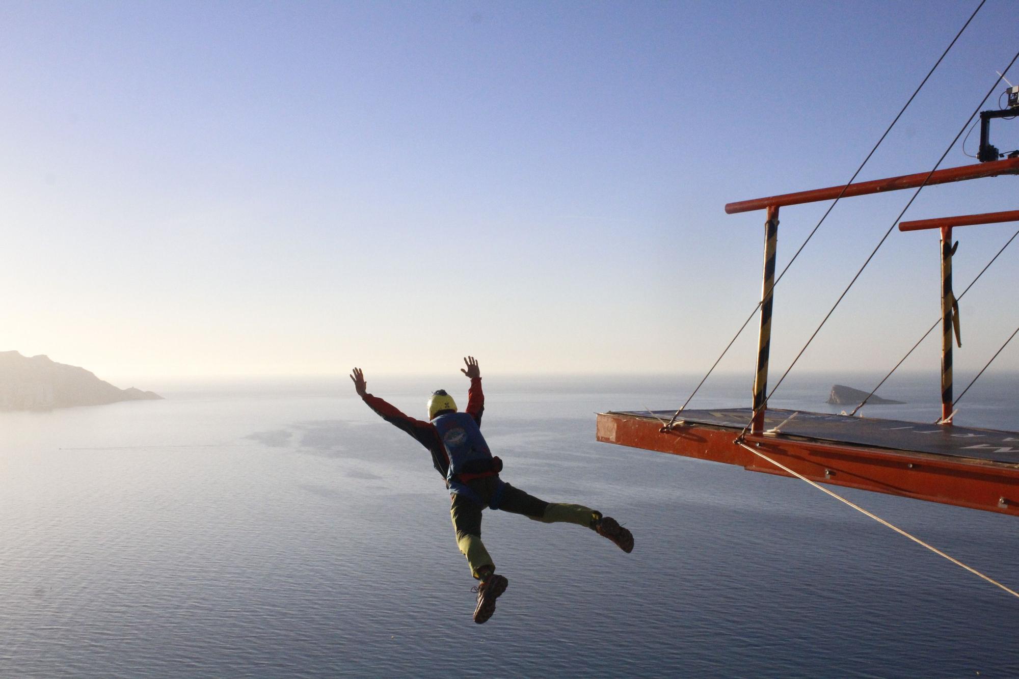 Las mejores imágenes del Mundial de salto B.A.S.E en Benidorm