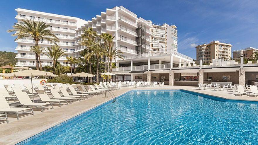 53-jähriger Urlauber ertrinkt in Hotelpool in Palmanova auf Mallorca