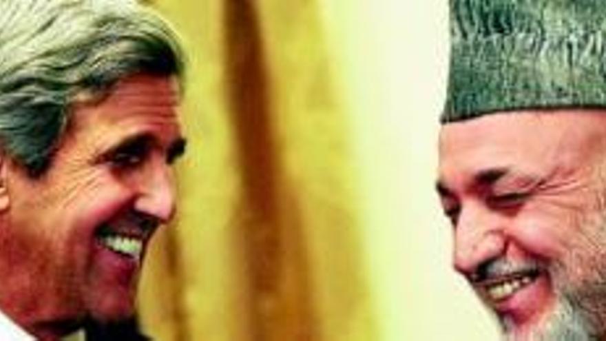 La presión obliga a Karzai a aceptar una segunda vuelta en Afganistán