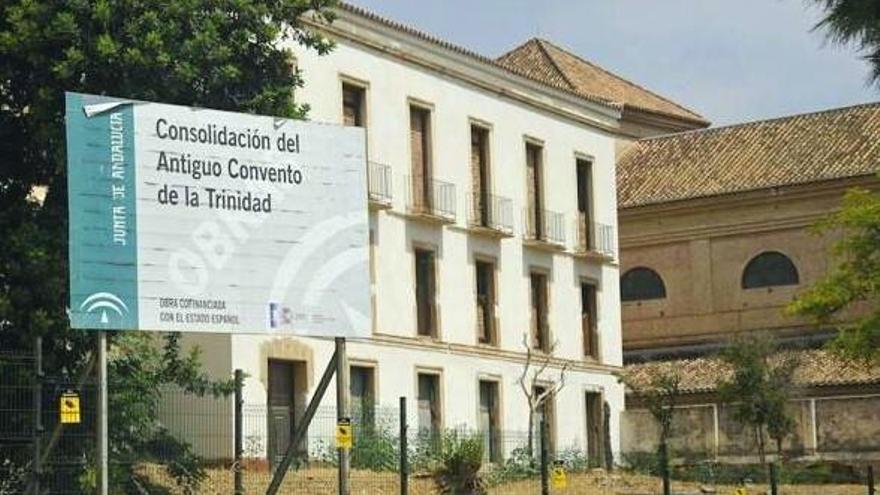 La parlamentaria andaluza por el PP de Málaga Mariví Romero ha criticado que la Junta de Andalucía se plantee ahora dar un uso administrativo al Convento de la Trinidad.