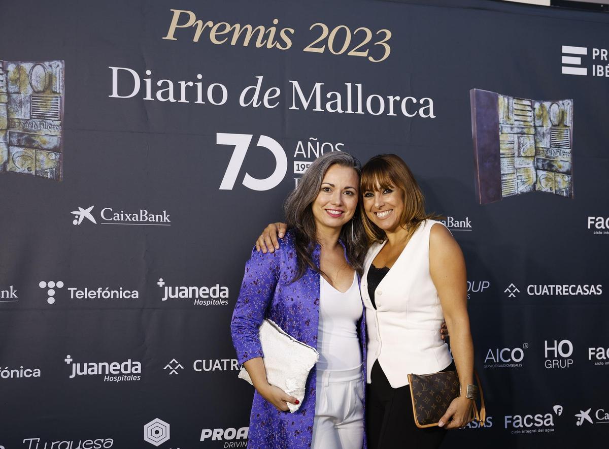 Ana Bofarull, Sanitas; y Beatriz Díez, directora de AgenciaCom.