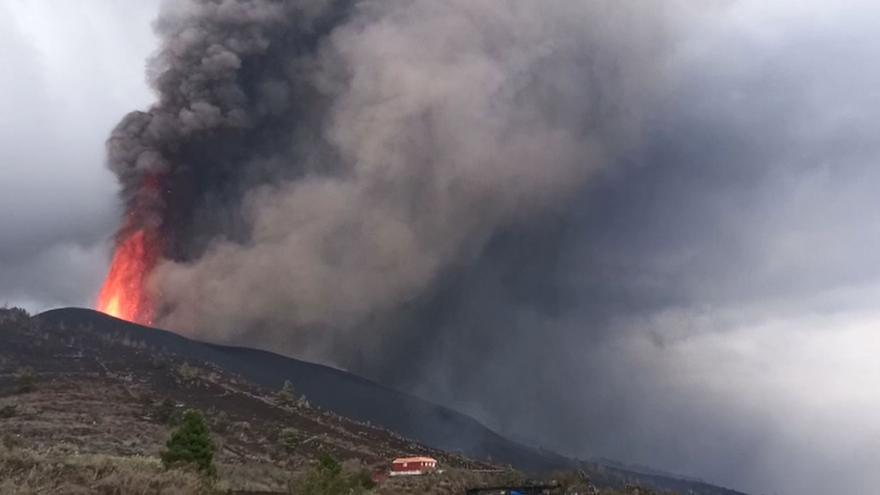 El azufre del volcán viajará desde La Palma hasta el Mediterráneo