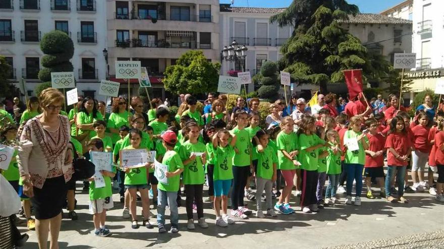 Los alumnos del Virgen de la Cabeza toman parte en las primeras Olimpiadas Escolares