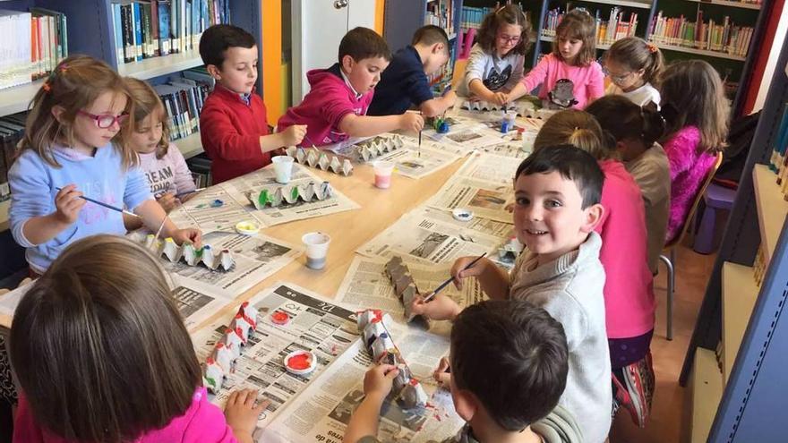 Varios de los niños que tomaron parte en el taller.