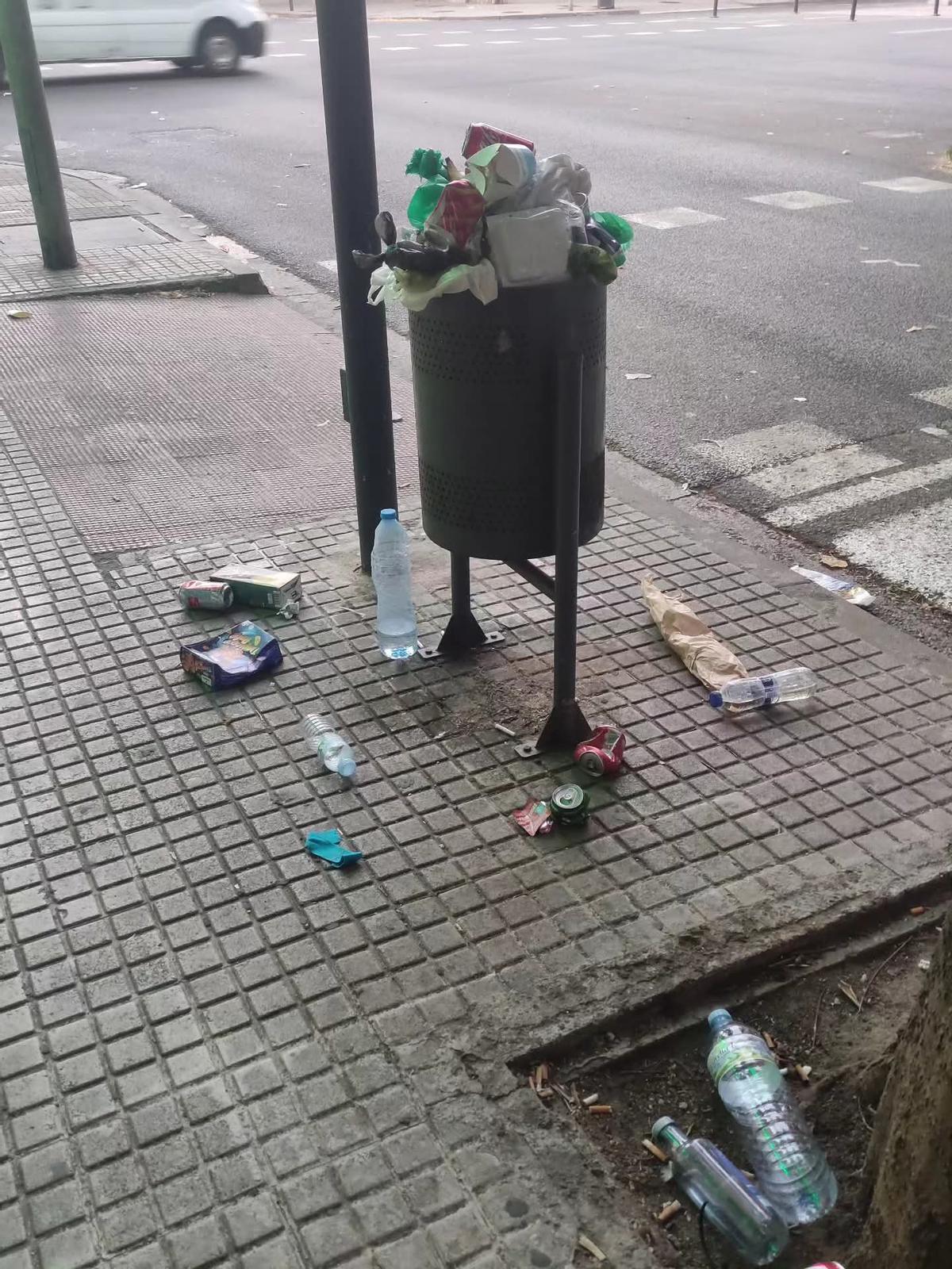També denuncien un empitjorament del servei de neteja tot i l'encariment de les taxes de residus