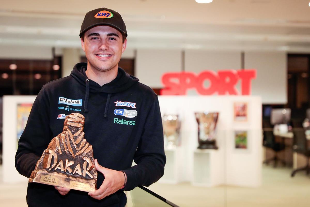 Pau Navarro visitó la redacción de SPORT