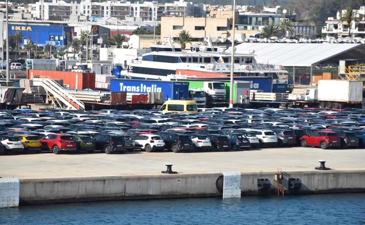 La restricción de coches en Ibiza arranca con 1.265 autorizaciones y 100.000 euros de ingresos