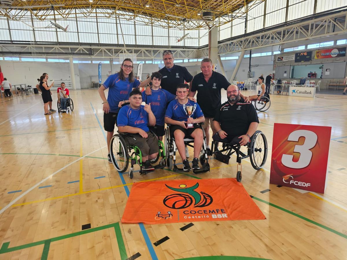 COCEMFE Castellón BSR celebra el bronce