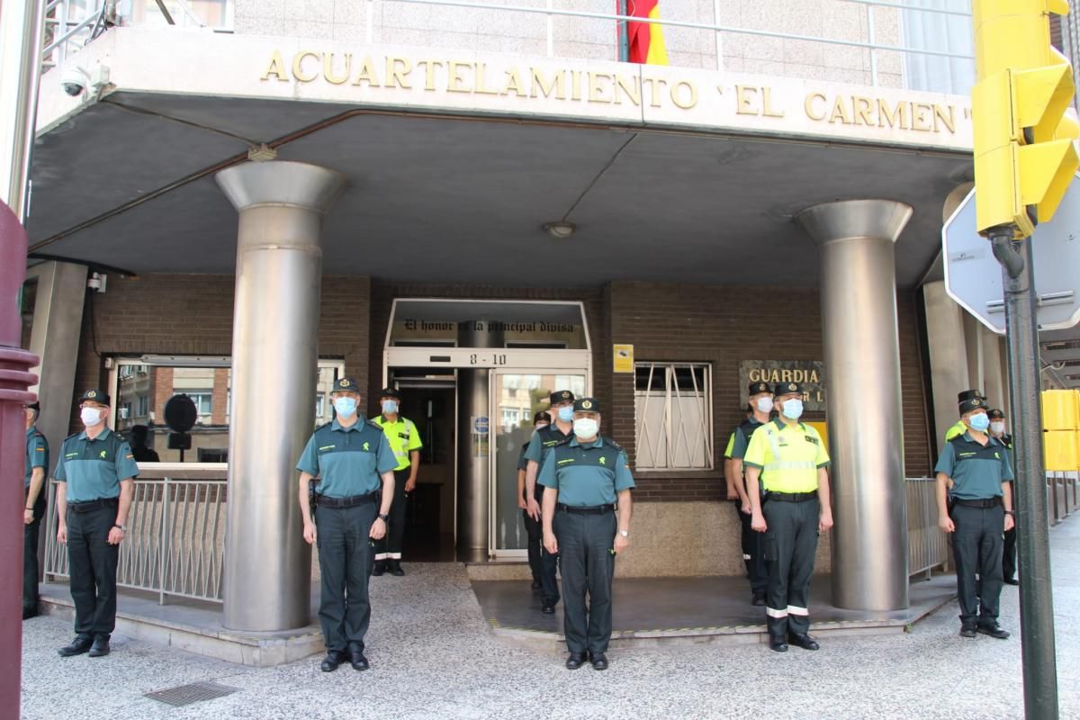 Minuto de silencio por las víctimas del covid-19 en Aragón