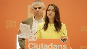 Arrimadas realitza una roda de premsa reclamant la vicepresidència a la Mesa del Parlament. 