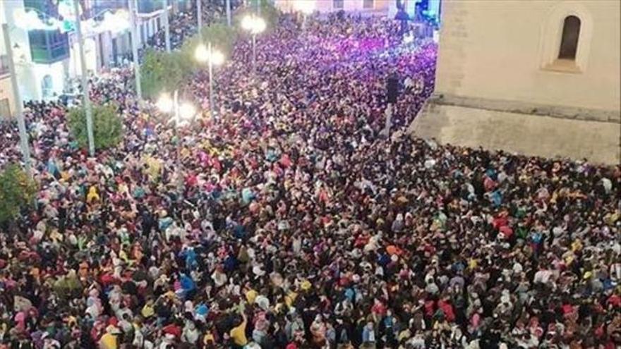 Imagen de la plaza de España en la celebración del Carnaval de 2020