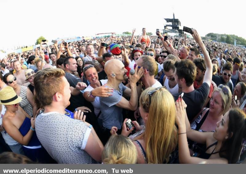 GALERÍA DE FOTOS- El FIB llena Benicàssim de música y miles de turistas