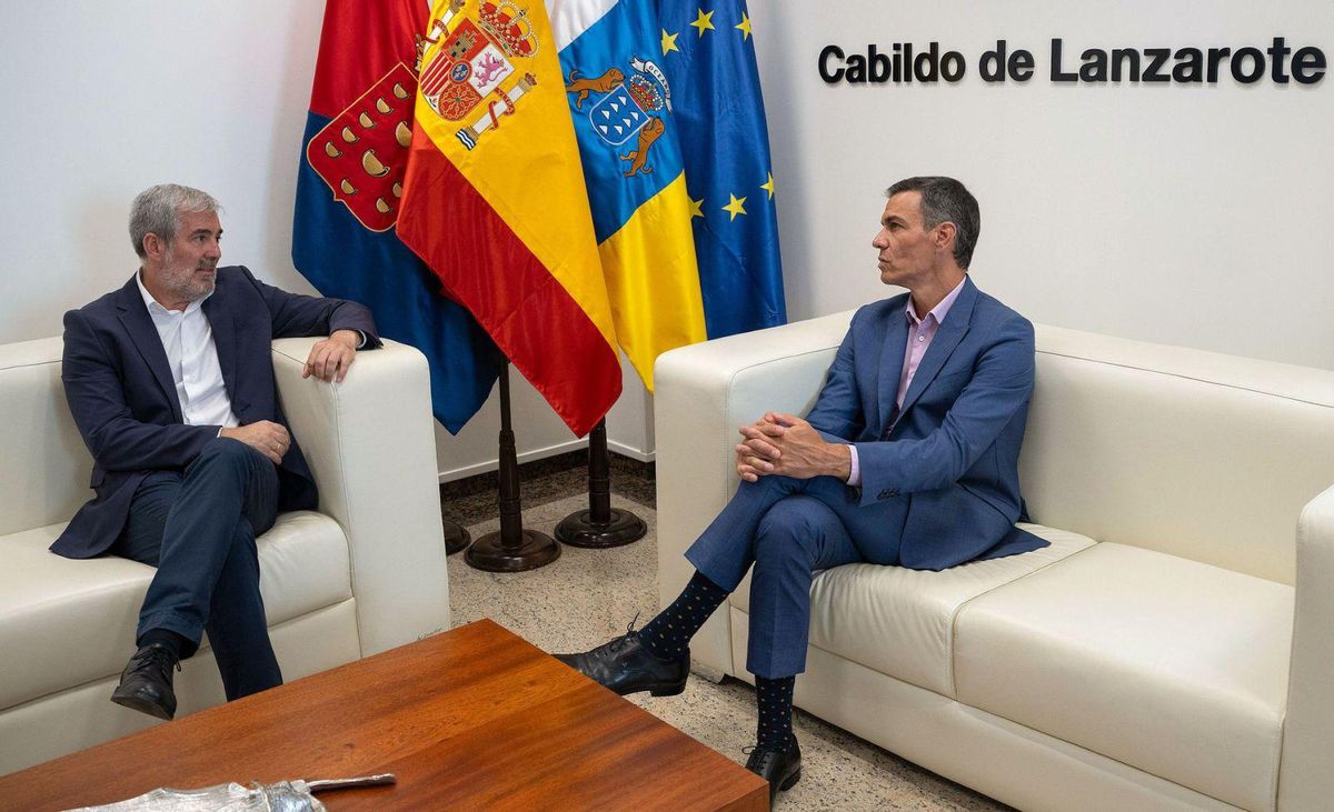 Sánchez evita comprometre’s a accelerar el trasllat dels menors