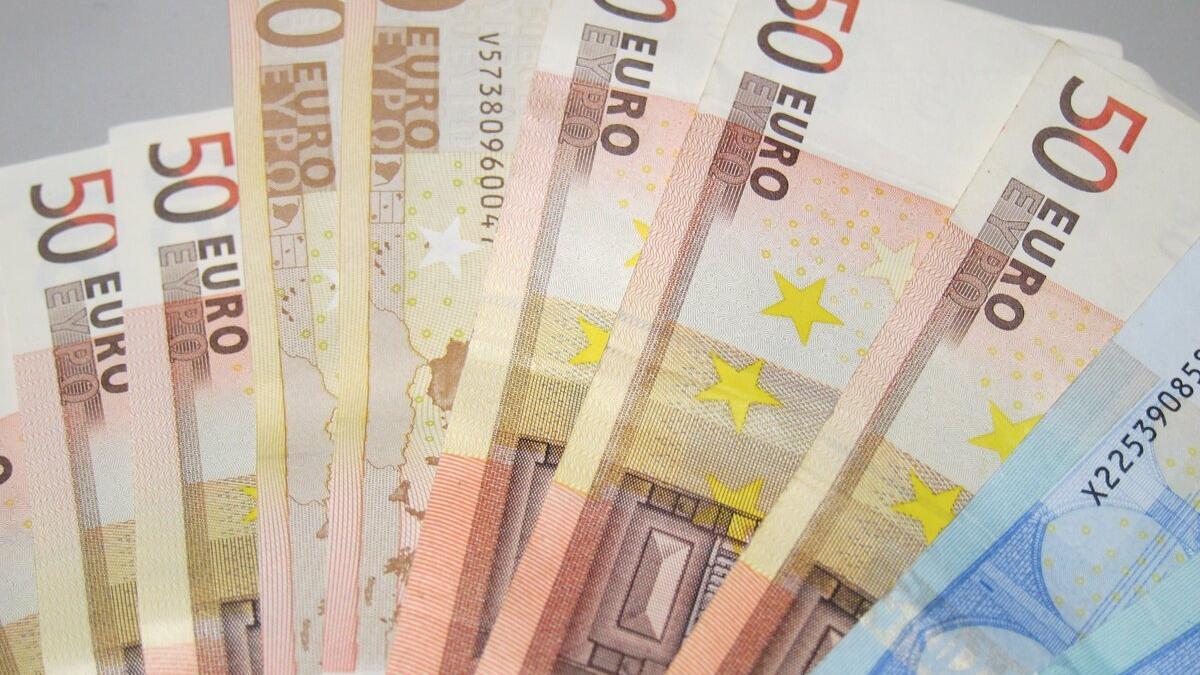 billetes euro dinero