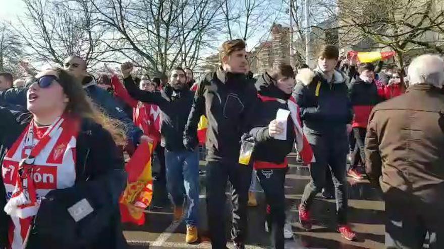 Los seguidores más radicales del Sporting, antes del viaje a Oviedo