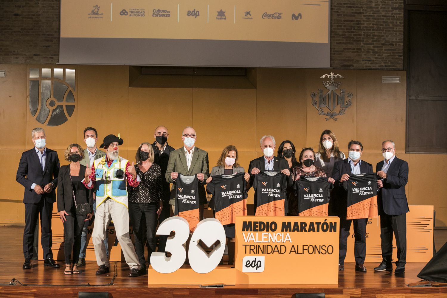 El Medio Maratón Valencia celebra su  30 aniversario con 12000 corredores populares