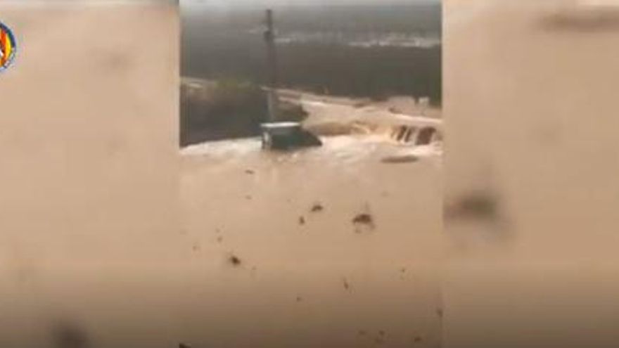 Los pueblos valencianos de la Ribera Alta desbordados por las tormentas