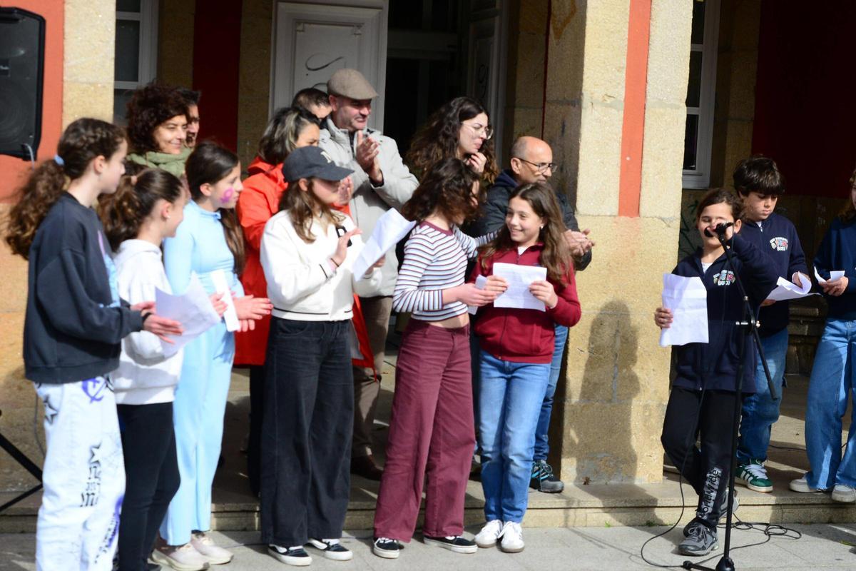 La declaración del alumnado de A Pedra en el 8-M: "As voces do futuro"